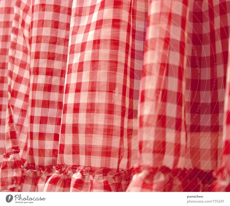 A red and white plaid curtain. Curtain. Ruffles. Old-fashioned Style Design Living or residing Flat (apartment) Decoration Room Living room Bedroom cake