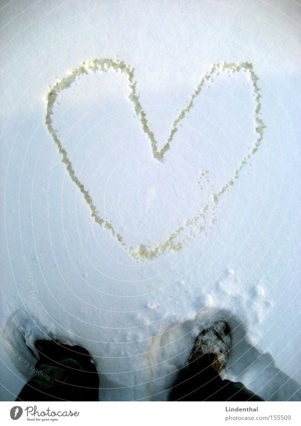Proof of love in white Heart Urinate Snow Urine Pippi Longstocking Painting and drawing (object) Love Display of affection Infatuation Paintings & Drawings