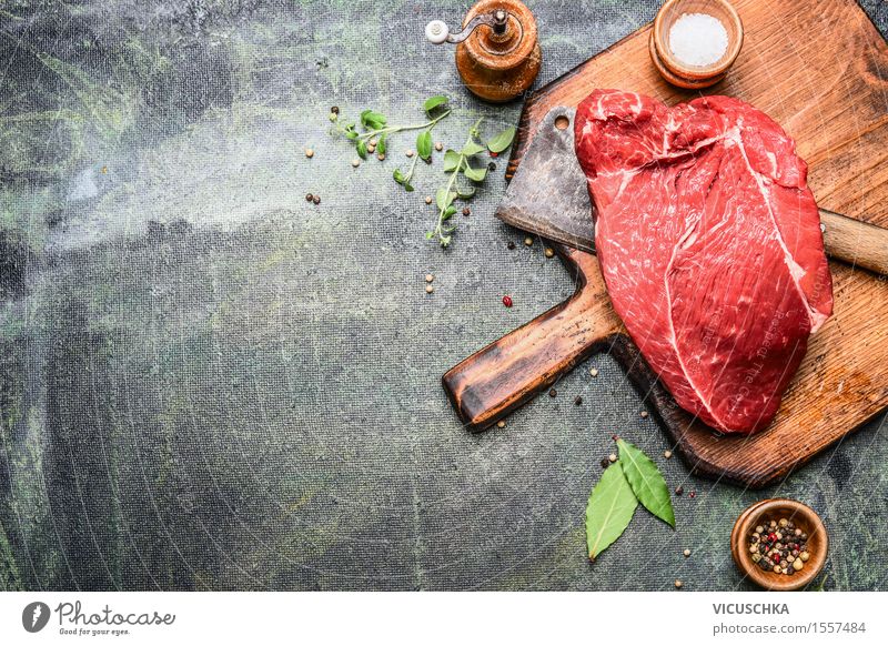 piece of excellent meat with herbs and spices Food Meat Herbs and spices Nutrition Lunch Dinner Buffet Brunch Banquet Business lunch Organic produce Diet Knives