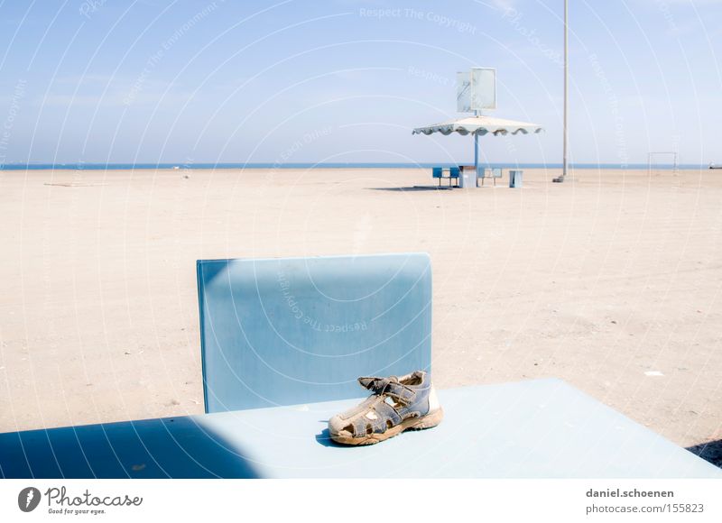 Dream beach 3 Beach Sky Horizon Blue White Light Surrealism Ocean Water Vacation & Travel Table Clouds Obscure Derelict Coast