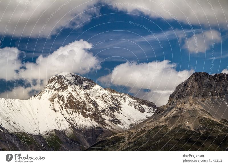 Snow-covered mountain in Savoy Central perspective Deep depth of field Sunbeam Sunlight Light (Natural Phenomenon) Silhouette Contrast Shadow Day Copy Space top