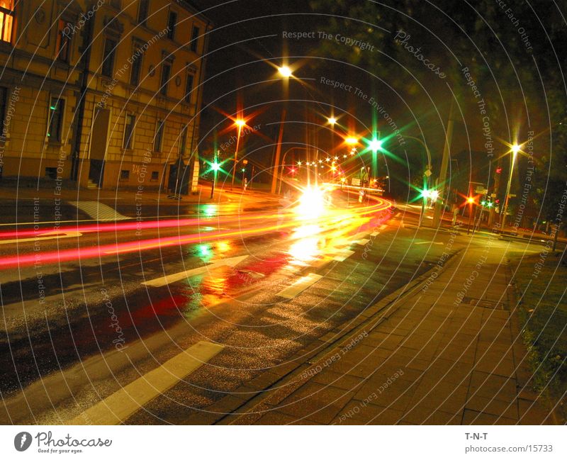 Crossing #2 Night Long exposure Traffic light Speed Street Mixture