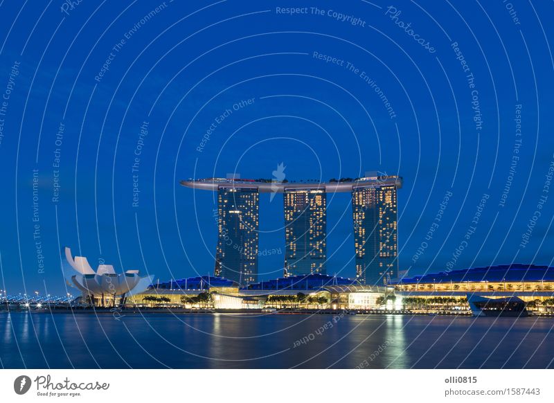 Marina Bay Sands in Singapore by night Luxury Vacation & Travel Tourism Town High-rise Architecture Modern district Hotel cityscape tower central light Resort