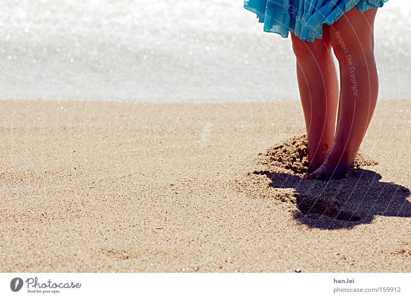 Me gusta la mar, me gustas tú. Beach Ocean Summer Feet Sand Waves Legs Skirt Barefoot Warmth Wind Spain Knee Relaxation Healthy foot peeling