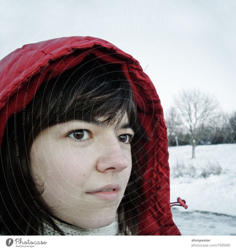 Little Uli Winter Snow Portrait photograph Freeze Cold Hooded (clothing) Red Jacket Roll-necked sweater Face Hair and hairstyles Brunette Eyes Relationship