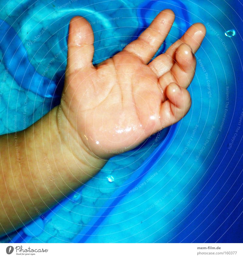 handy Baby Hand Toddler Swimming & Bathing Fingers 5 Small Diminutive Newborn Bathtub Wash