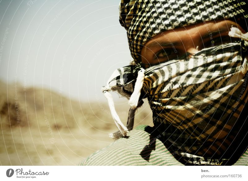 Sinai Portrait photograph Scarf Desert Mount Sinai Dust Mask Wrap up warm Masked Packaged Face Eyes Islam Near and Middle East Culture Africa Palestine