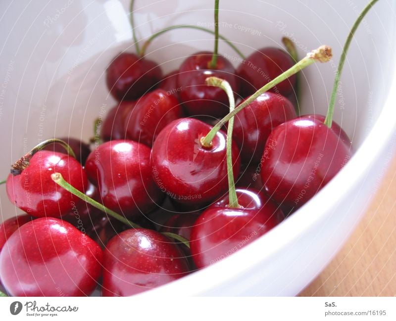 eat cherries well Cherry Red Crunchy Fruity Stalk Delicious Round Macro (Extreme close-up) Close-up Harvest Vegetarian diet Bowl Nutrition