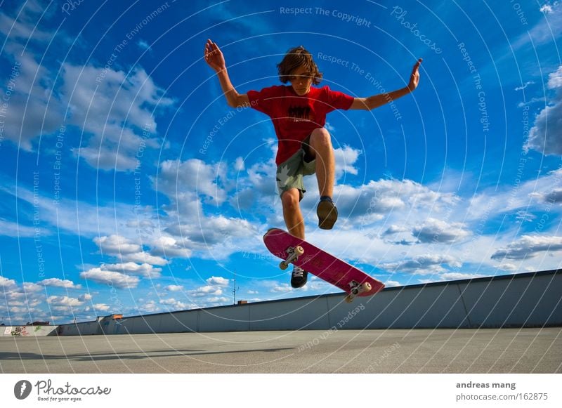 Pop Shov-it Skateboarding Sports Jump Joy Style Flying Extreme Freedom Life Effort Concentrate Parking garage Extreme sports