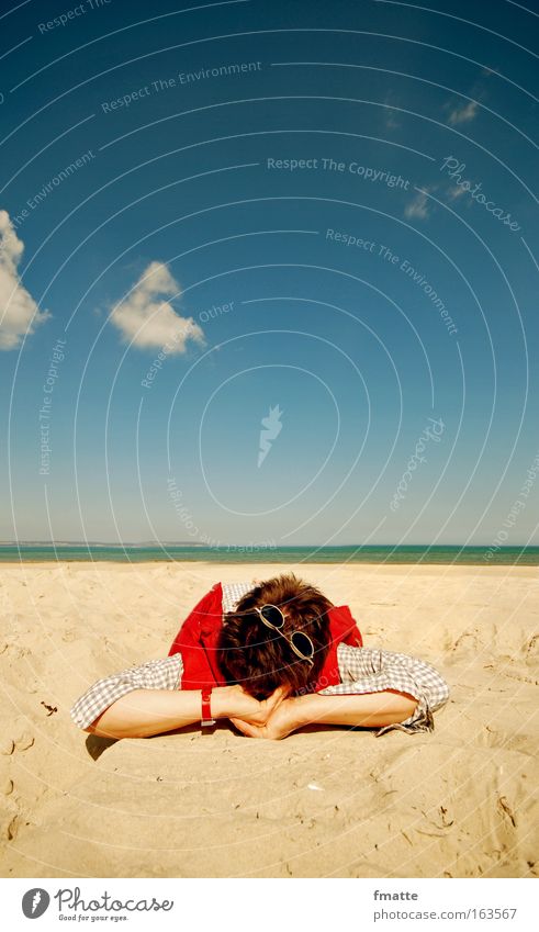 beach Colour photo Exterior shot Copy Space top Copy Space bottom Day Shadow Sunlight Sunbeam Worm's-eye view Wide angle Looking away Calm Leisure and hobbies