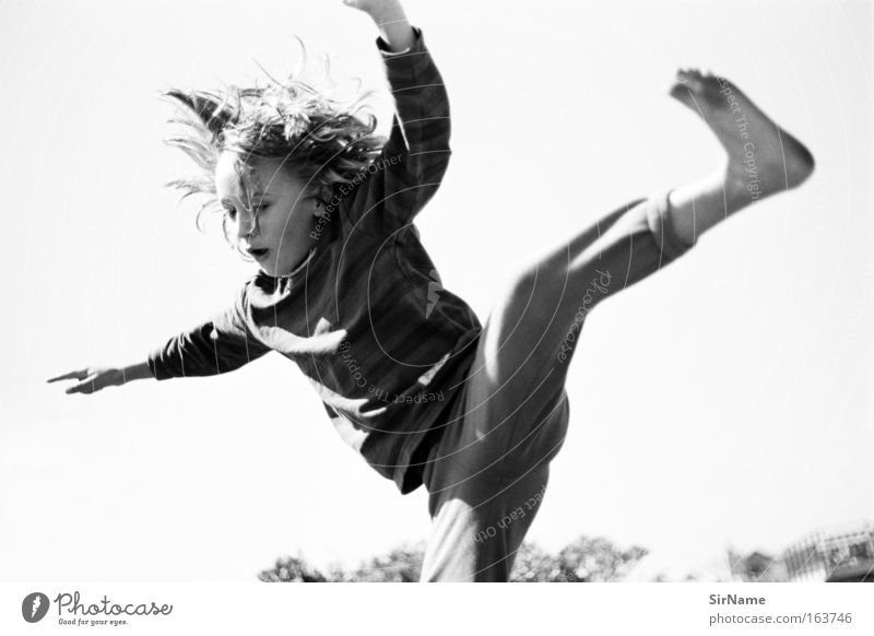 91 [falling softly] Trampoline Child Boy (child) 8 - 13 years Infancy Movement Fitness Flying Playing Jump Romp Happiness Happy Wild Joy Euphoria Discover