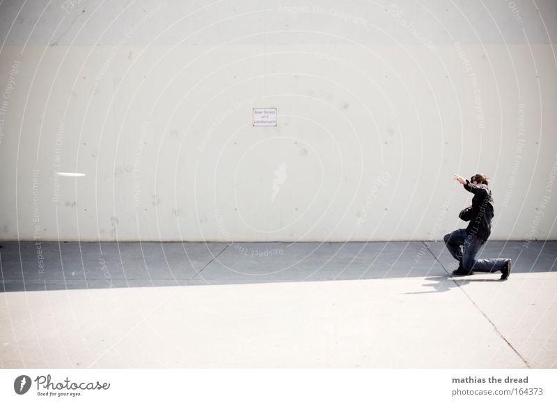 VINCENZO DEL PIERO Colour photo Subdued colour Exterior shot Copy Space left Neutral Background daylight Shadow Sunlight Sunbeam Motion blur