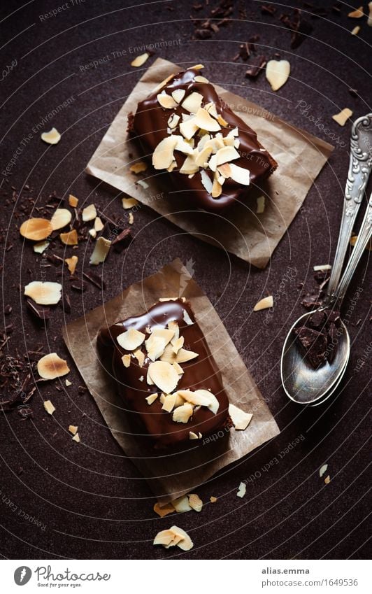 chocolate brownies Cake Baked goods Dish Eating Food photograph Dessert Chocolate Tradition Sweet To enjoy Delicious Healthy Eating Photography Nutrition recipe