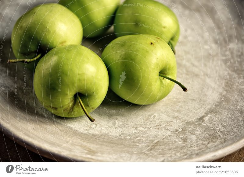 Green Apples Food Fruit Granny Smith Nutrition Vegetarian diet Plate Bowl Esthetic Delicious Brown Earthenware Still Life Kitchen Healthy Vitamin-rich