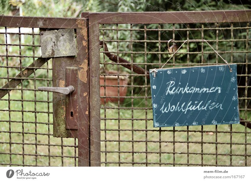Come in Feel good come in Well-being Gate Garden Garden plot Loggia Welcome Rust Door handle hospitable Guest Signs and labeling Blackboard Chalk home page