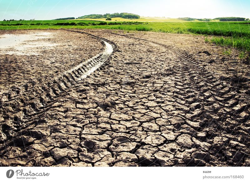 The car is in the dirt ... Organic produce Work and employment Workplace Industry Environment Nature Landscape Plant Earth Climate Climate change Drought