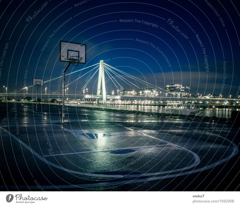 /|\ Basketball Sporting Complex Basketball arena Basketball basket Cologne Deserted Places Bridge Architecture Dark Wet Town Loneliness Perspective Symmetry