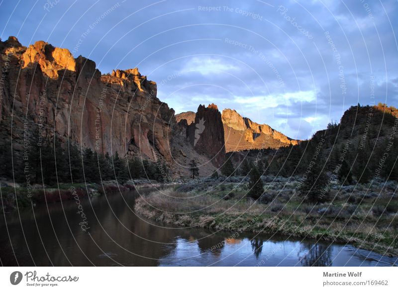 Smith Rock Vacation & Travel Trip Canyon Environment Nature Landscape Water Sky Sunlight Mountain River bank USA Oregon North America Freedom