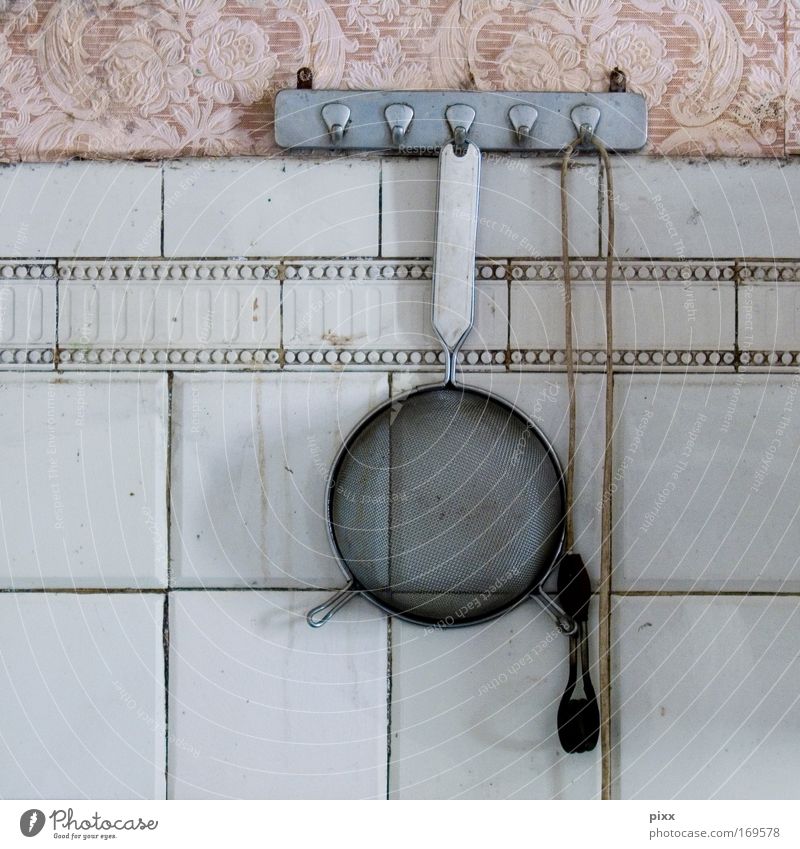 sifted Sieve 7 Divide forsake sb./sth. Derelict Tile Wallpaper Pattern Pink Old Household Kitchen Wall (building) Cooking Family Noodles Ruin Cable Checkmark