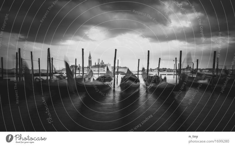 Venice morning Water Clouds Storm clouds Ocean Italy Europe Town Old town Harbour Navigation Boating trip Wait Emotions Patient Calm Tourism Gondola (Boat)