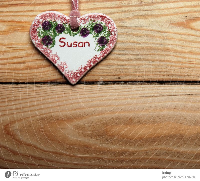 The Susan Studio shot Flat (apartment) Accessory Jewellery Sign Characters Heart Living or residing Happy Name plate first name female first name Pendant