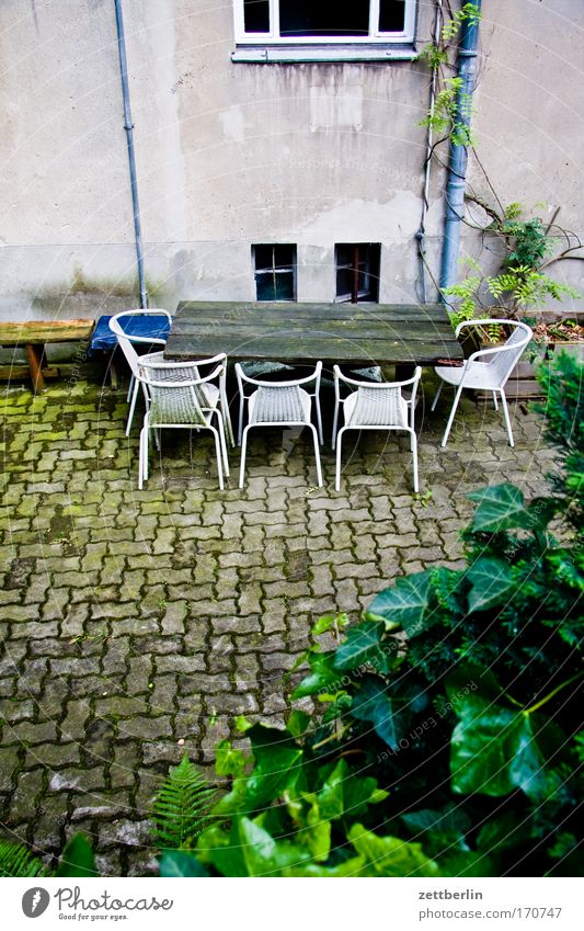 chair circle Chair Table Furniture Meeting Date Discussion coincide Meal Nutrition Courtyard Backyard House (Residential Structure) rear building peaceable