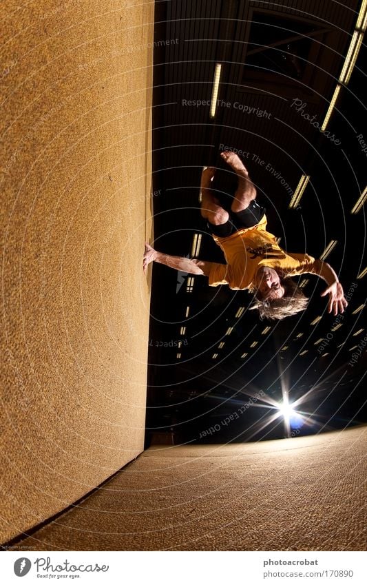 wall-spin Colour photo Flash photo Fisheye Style Sports Parkour freerunning trend sport Movement Rotate Flying Free Infinity Self-confident Life upside down
