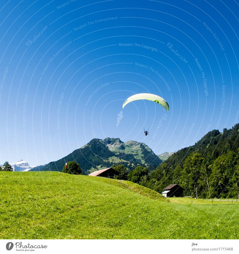 landing approach Lifestyle Well-being Contentment Relaxation Calm Leisure and hobbies Trip Adventure Freedom Summer Mountain Sports Paragliding Paraglider