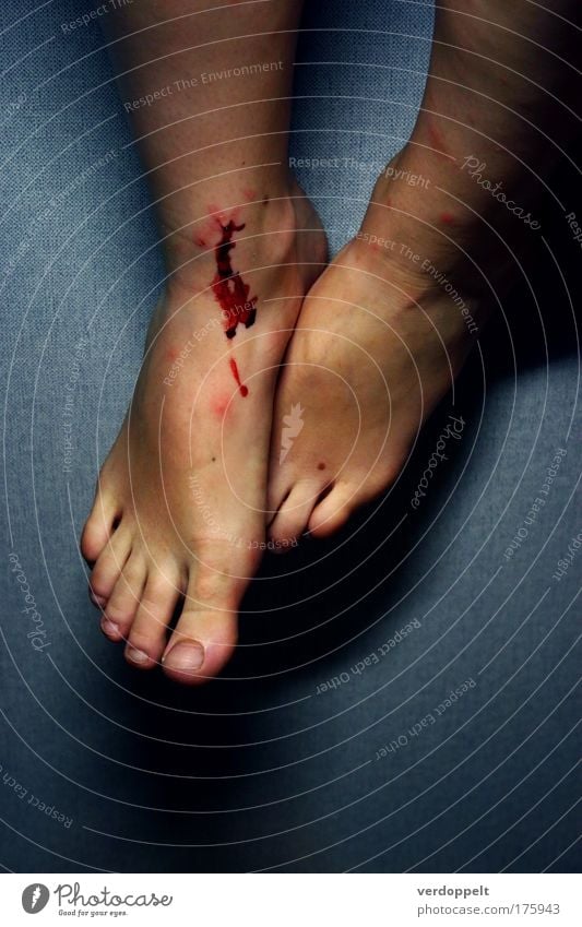 unfall Colour photo Artificial light Human being Feet Authentic Pain Blood Hurt Wound Barefoot Abrasion Blood stain Women`s feet Neutral Background