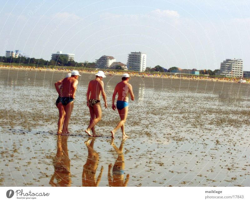 grand paradiso Walk along the tideland Vacation & Travel Family & Relations Beach Hotel Europe sunny day Sunhat