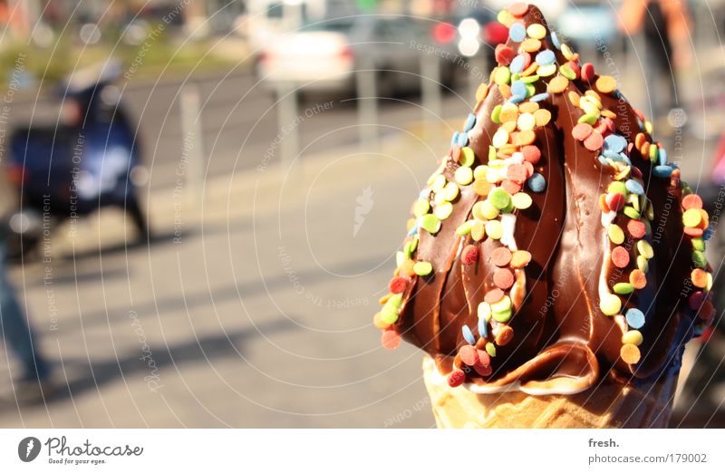 délicieuse Colour photo Multicoloured Exterior shot Close-up Deserted Copy Space left Day Light Sunlight Deep depth of field Central perspective Ice cream Happy