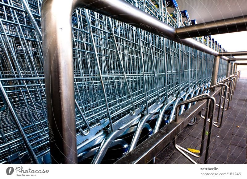 supermarket Shopping Trolley Shopping basket Supermarket shopping mall big purchase Parking lot weekend shopping minimum turnover Consumption consumer society