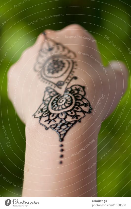 wedding henna hand tattoos