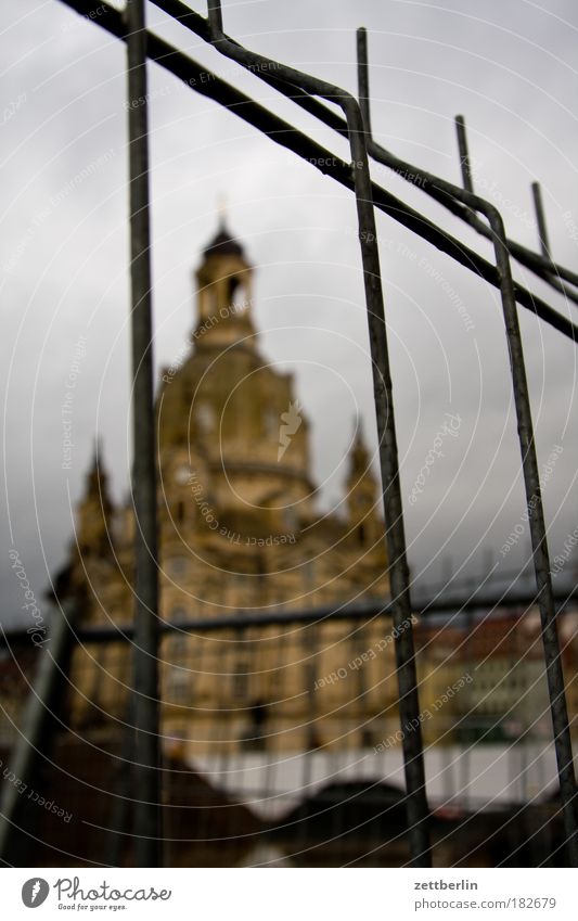 Church of Our Lady Old Markets Altmark Dresden Frauenkirche Autumn New market Residenzschloss Tourism Zwinger Rococo Sandstone Fence Construction site Blur