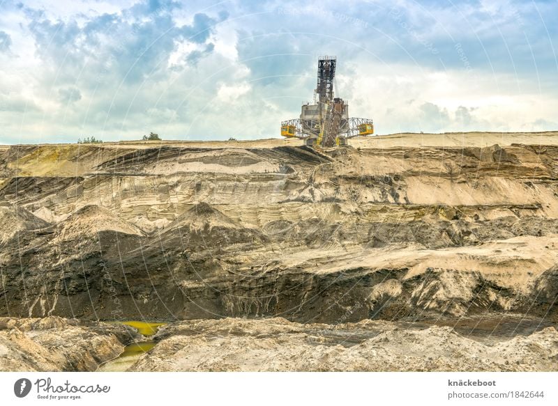 surface mining Machinery Technology Energy industry Industry Environment Landscape Earth Sand Brown Environmental protection Decline Past Transience Change
