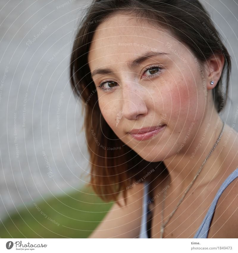 . Feminine Woman Adults 1 Human being Meadow Coast River bank T-shirt Jewellery Brunette Long-haired Observe Smiling Looking Wait Beautiful Contentment