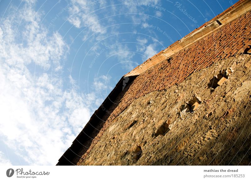 OLD FARMHOUSE Sky Clouds Beautiful weather Village Deserted Ruin Manmade structures Building Architecture Wall (barrier) Wall (building) Facade Roof Old
