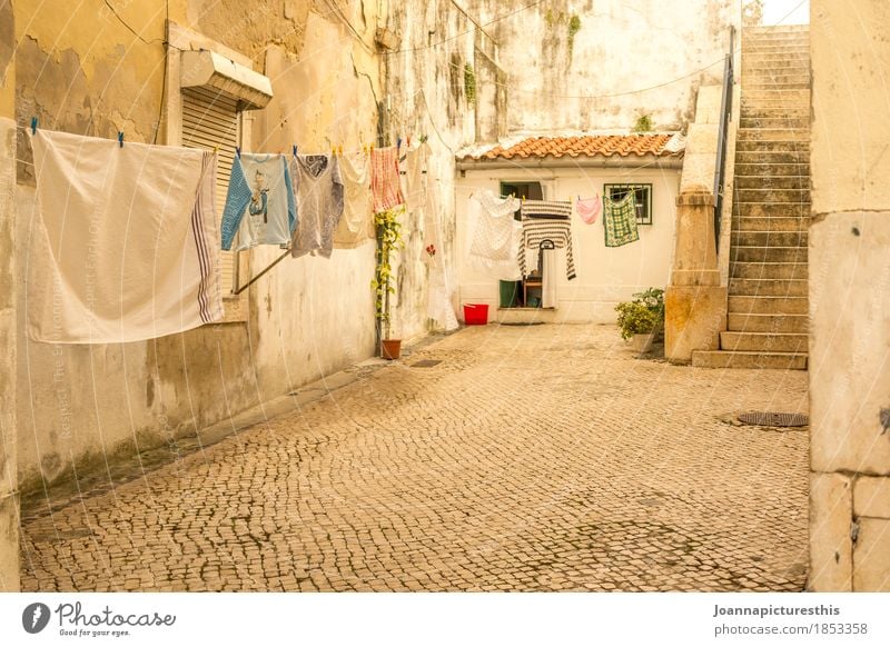 laundry Living or residing Village Small Town Old town Deserted Wall (barrier) Wall (building) Terrace Clothing Hang Poverty Authentic Wet Dry Laundry