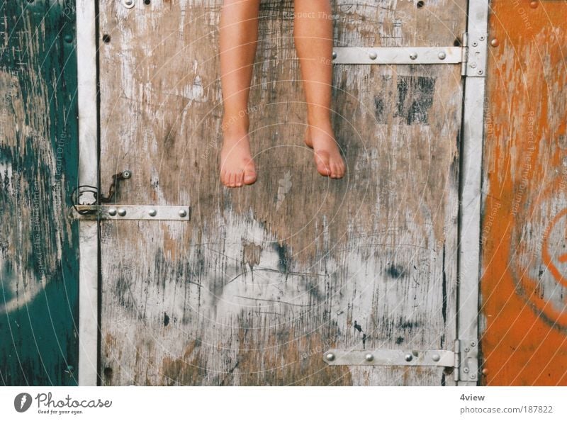 Let your feet dangle Child Feet 1 Human being 3 - 8 years Infancy Wall (barrier) Wall (building) Comfortable Relaxation Colour photo Exterior shot
