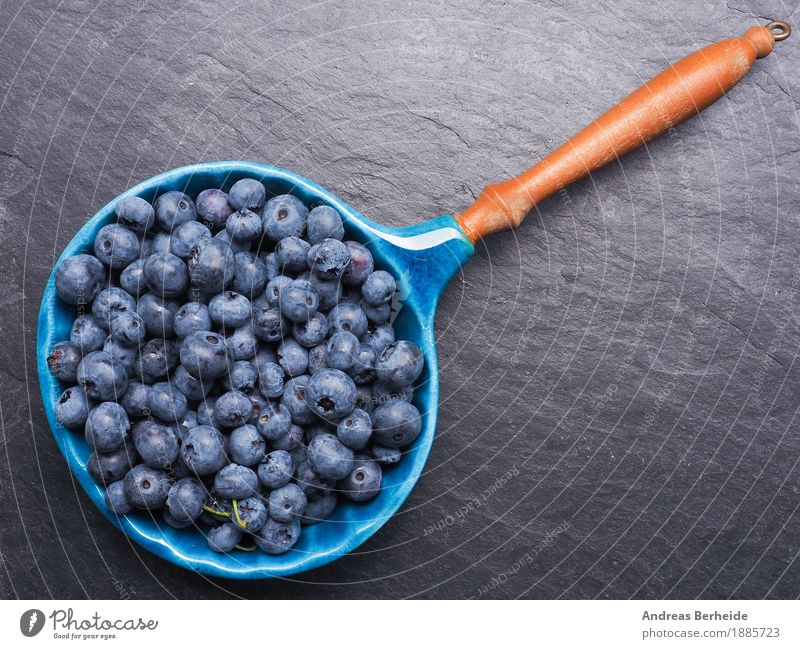blueberries Fruit Nutrition Organic produce Vegetarian diet Bowl Summer Delicious Sweet black food fresh healthy organic berry natural plate Blackboard Pan