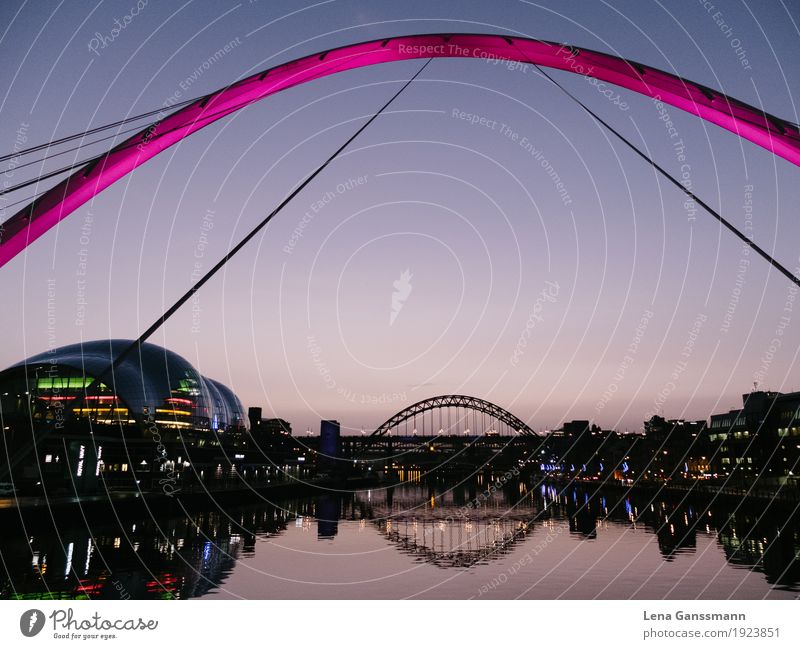 newcastle upon tyne Tourism Sightseeing City trip Cloudless sky Sunrise Sunset River bank England Town Downtown Skyline Bridge Manmade structures Building