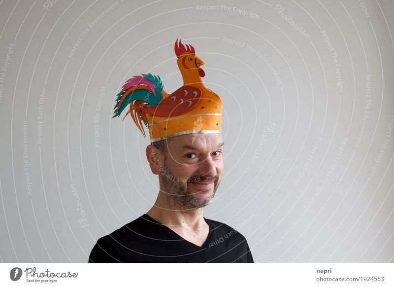 In the year of the cock Feasts & Celebrations Chinese New Year Masculine Man Adults 1 Human being 30 - 45 years 45 - 60 years party hat Designer stubble Smiling