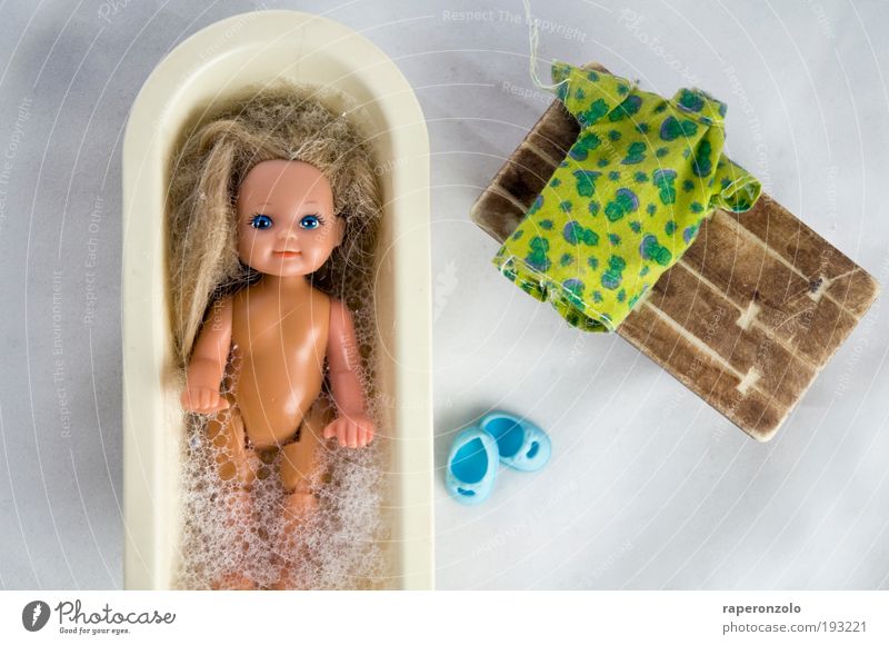 and on Saturdays we bathe. Personal hygiene Relaxation Swimming & Bathing Bathtub Bathroom 1 Human being Doll Wellness Wash Soak Cleaning Bubble bath