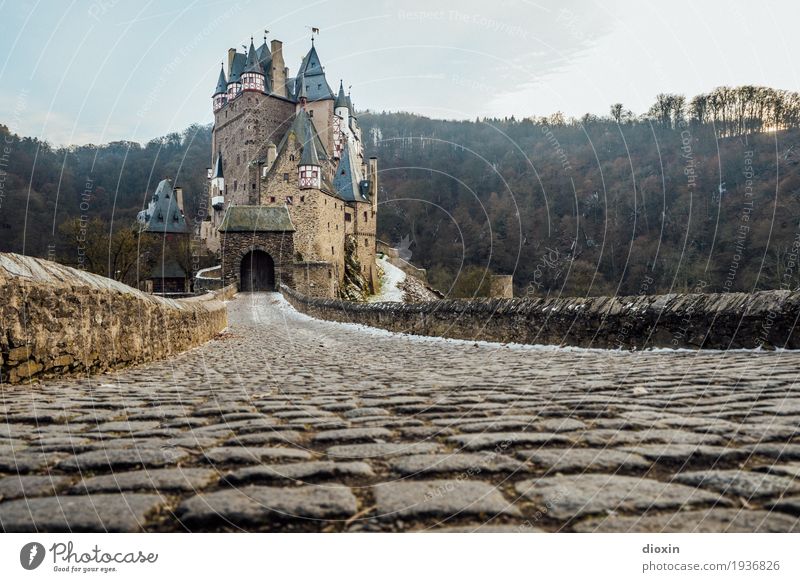 what eltz?! [3] Vacation & Travel Tourism Trip Sightseeing Mountain Hiking Forest Hunsrück Castle Manmade structures Building Tourist Attraction Lanes & trails