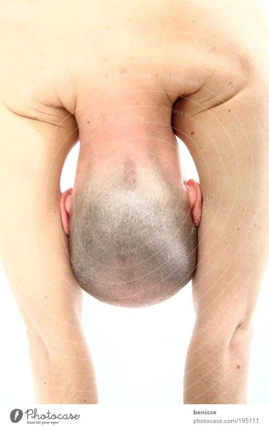 meat Human being Man Bald or shaved head Head Skin Bright background Abstract Ear inflect Practice Hide Sports Training Shame Rear view