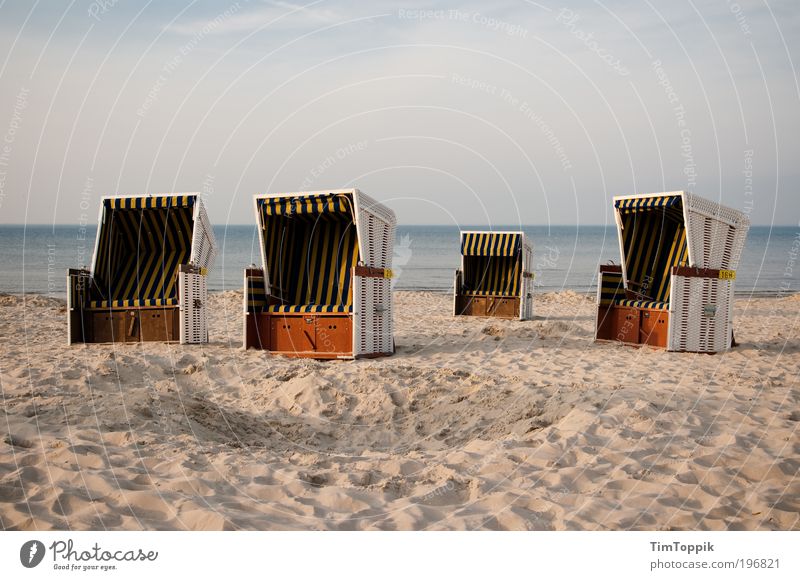 Baskets to distribute North Sea Baltic Sea Ocean Relaxation Beach chair Beach bar Sand Sandy beach Vacation & Travel Vacation mood Lake Coast Wangerooge