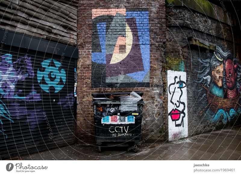 deco London London Borough of Camden Town Graffiti Esthetic Cool (slang) Dirty Hip & trendy Positive Multicoloured Art Trash Trash container Street art Backyard
