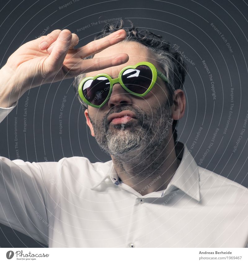 Crazy man with green glasses take a selfie Style Summer Human being Masculine Man Adults 1 45 - 60 years Dance Cool (slang) Retro caucasian communication Guy