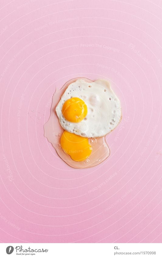 MAKING OF Food Egg Fried egg sunny-side up Nutrition Breakfast Easter Esthetic Exceptional Round Yellow Pink Squander Design Uniqueness Colour Fiasco Adversity