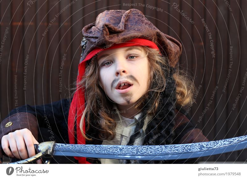You got a problem with me?! Carnival Human being Boy (child) Infancy 1 8 - 13 years Child Actor Sabre Hat Headscarf Pirate costum Brunette Blonde Long-haired